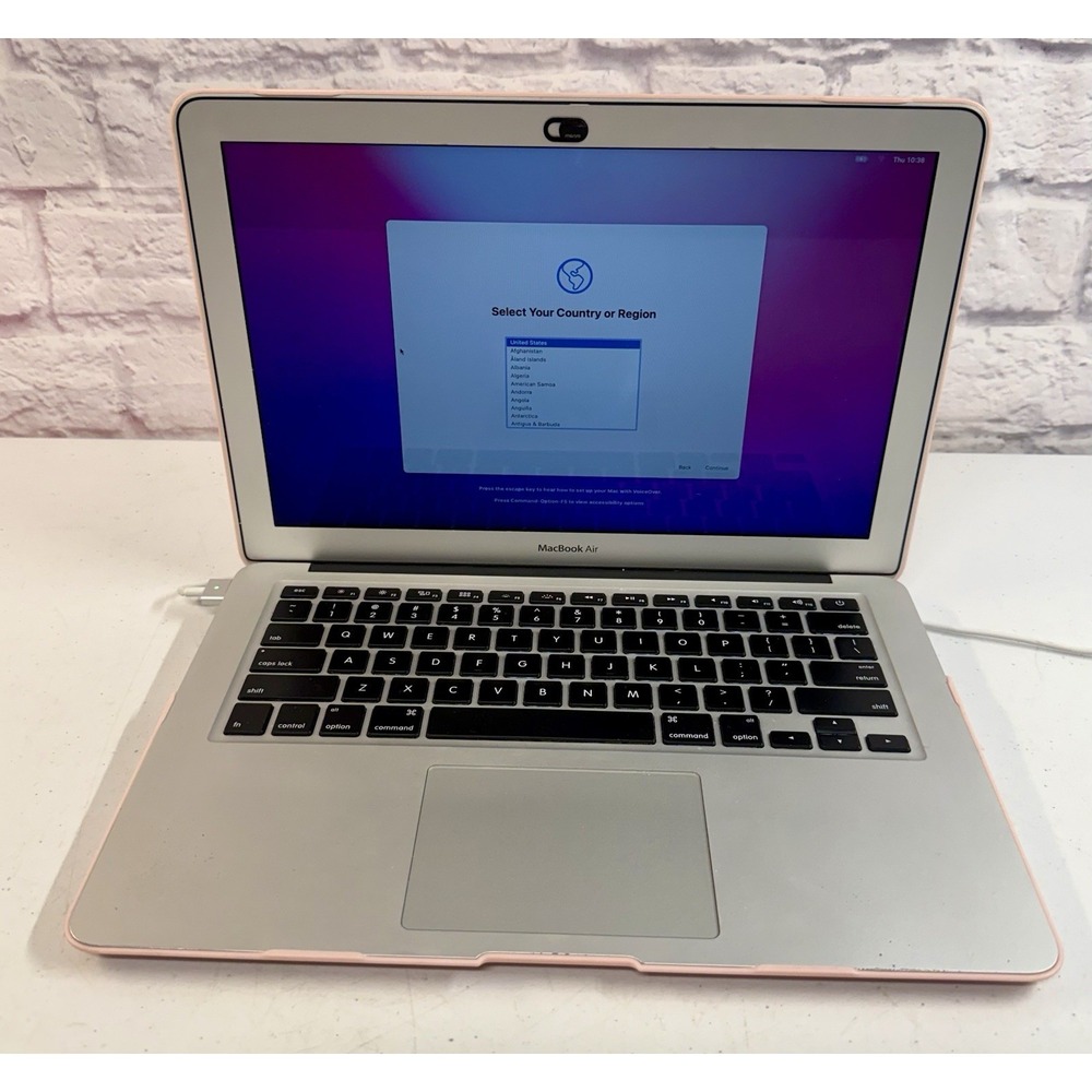 13" Apple MacBook Air 512gb SSD 8gb 3.2Ghz i7 TURBO - Monterey - Silver